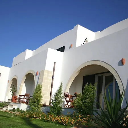 Seafront In Apulia With Shared Garden Prázdninový dům Nardò